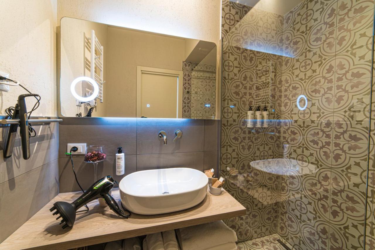 B&B Smartfit House - Room & Relax In เปสการา ภายนอก รูปภาพ
