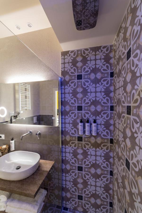 B&B Smartfit House - Room & Relax In เปสการา ภายนอก รูปภาพ