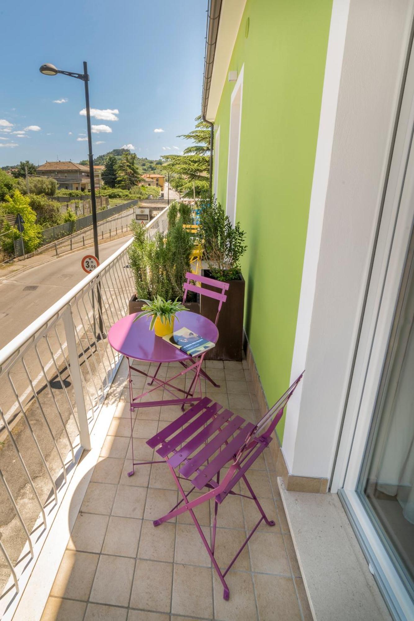 B&B Smartfit House - Room & Relax In เปสการา ภายนอก รูปภาพ